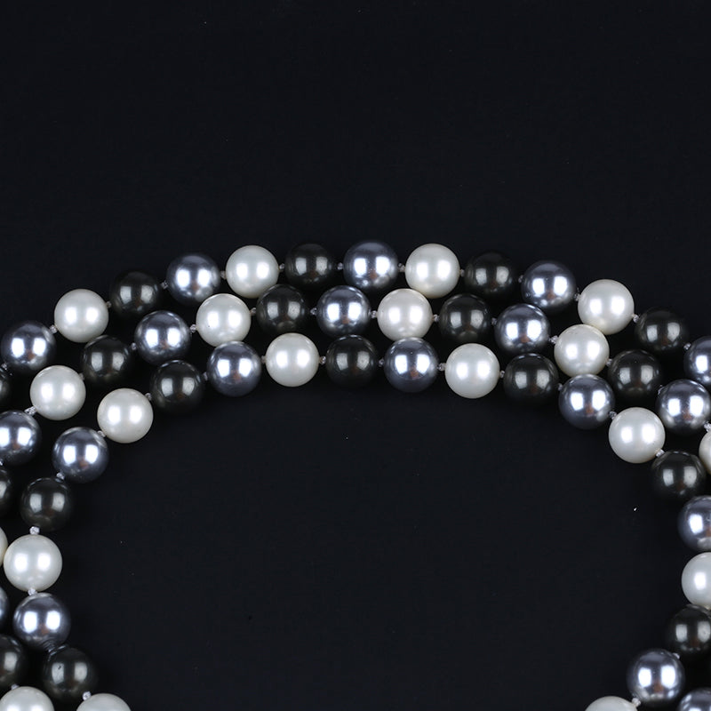 Chunky Sea Shell Bead Necklace High End Costume Jewelry